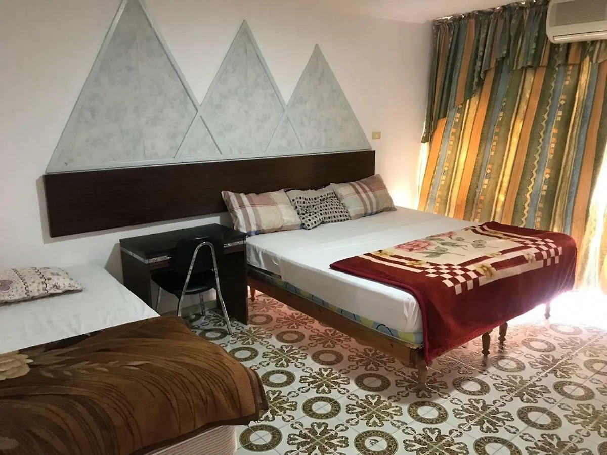 Aqaba Qazar Hotel الأردن